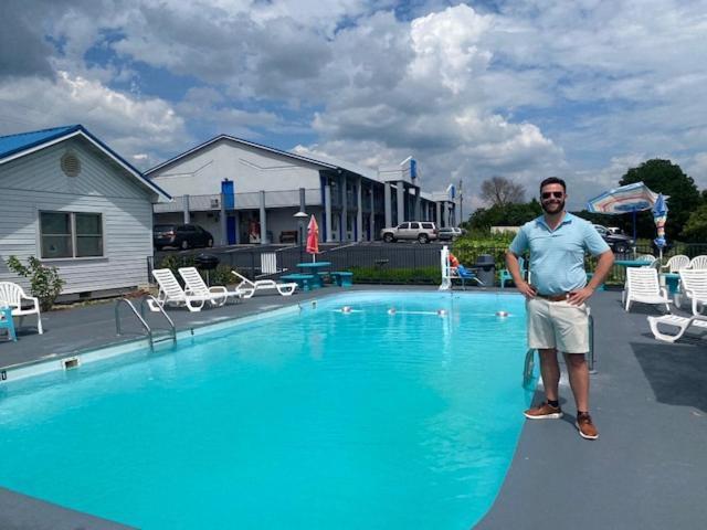 Smokies Inn - New Linens & Ultrafast Wifi - Friendliest Hospitality Guaranteed! Kodak Exterior foto